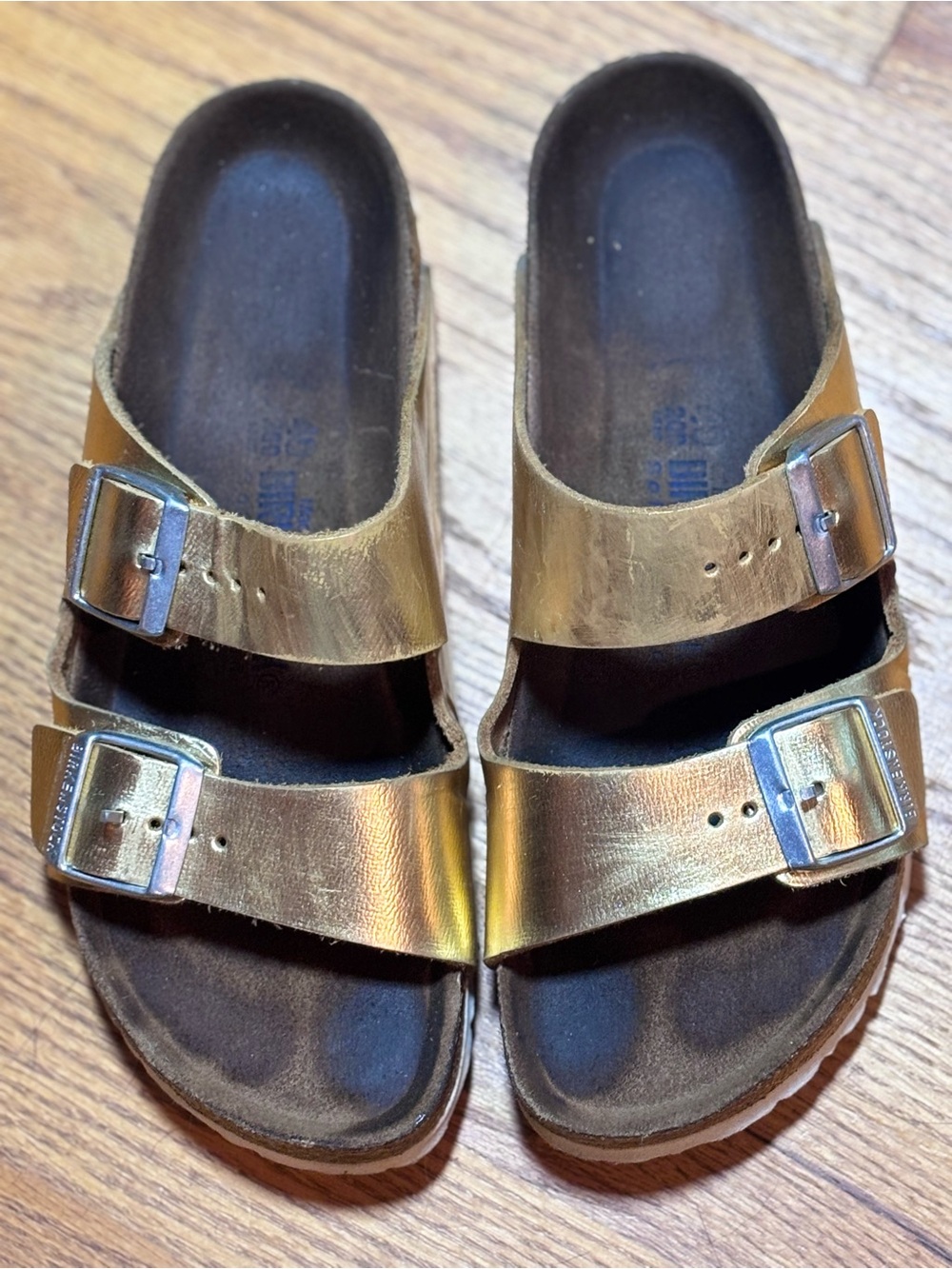 Birkenstock Arizona Metallic Gold Sandals EU 40 Double Strap Cork Footbed